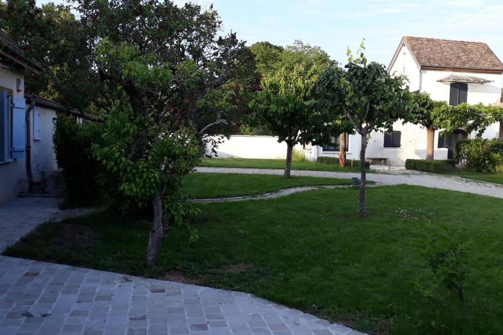 Les Annexes Villa Verdun-sur-le-Doubs ภายนอก รูปภาพ